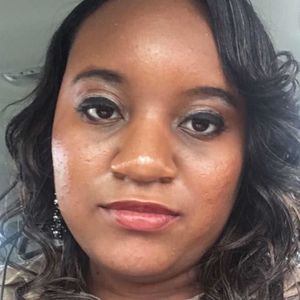 Meet your Posher, Tyesha